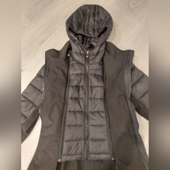 Calvin Klein Jacket - Picture 7 of 9